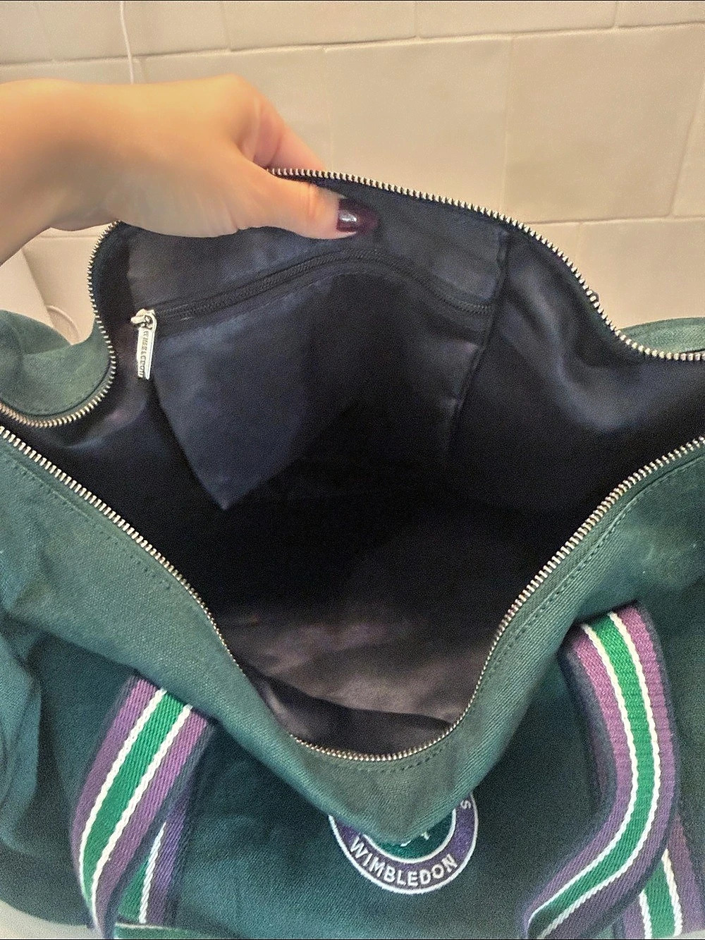 Wimbledon SW19 Duffle Bag in Green & Purple - Picture 7 of 7